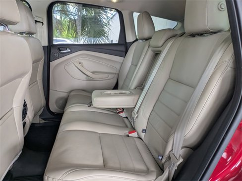 Used 2016 Ford Escape Titanium image 13