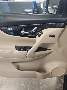 Used 2020 Nissan Rogue SL image 11