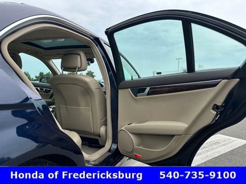 Used 2012 Mercedes-Benz C 300 Sport image 31