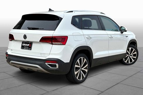 Used 2023 Volkswagen Taos SE image 12