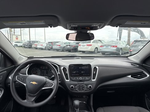 Used 2022 Chevrolet Malibu LT image 10
