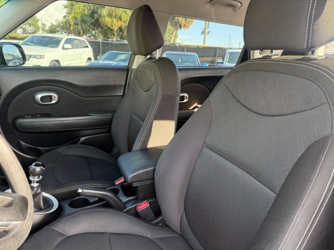 Used 2017 Kia Soul image 10