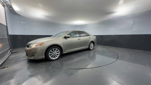 Used 2013 Toyota Camry XLE image 5