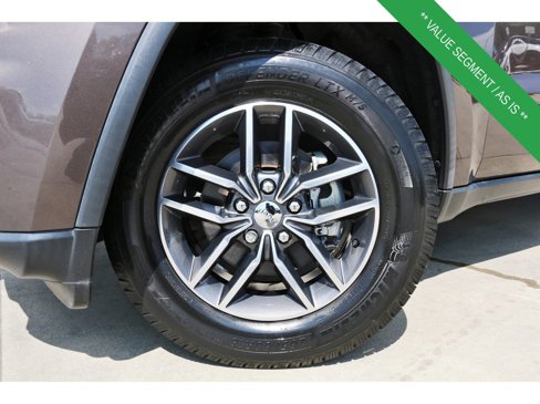 Used 2017 Jeep Grand Cherokee Limited image 30