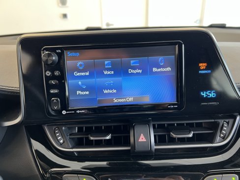 Used 2018 Toyota C-HR XLE image 15