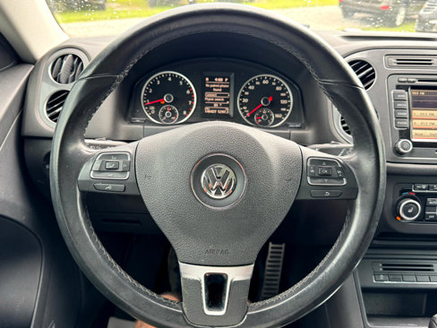 Used 2012 Volkswagen Tiguan SEL image 34