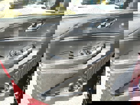 New 2025 Jeep Grand Cherokee L Altitude image 12