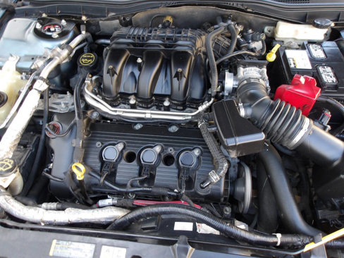 Used 2011 Ford Fusion SEL w/ 302A Rapid Spec Order Code image 25