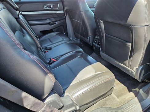 Used 2018 Ford Explorer Sport w/ Equipment Group 401A image 20
