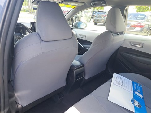 Used 2022 Toyota Corolla SE image 9
