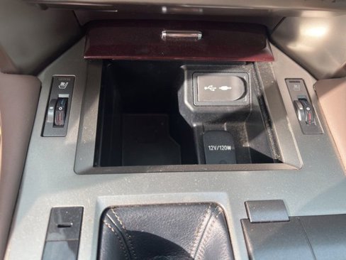 Used 2018 Lexus GX 460 image 16