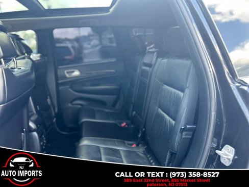 Used 2014 Jeep Grand Cherokee Limited w/ Trailer Tow Group IV image 16