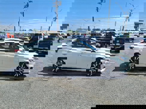 Used 2021 Nissan Altima 2.5 Platinum image 2