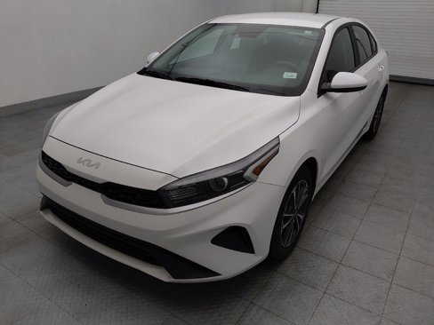 Used 2023 Kia Forte LXS image 15