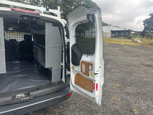 Used 2017 Ford Transit Connect XL image 21