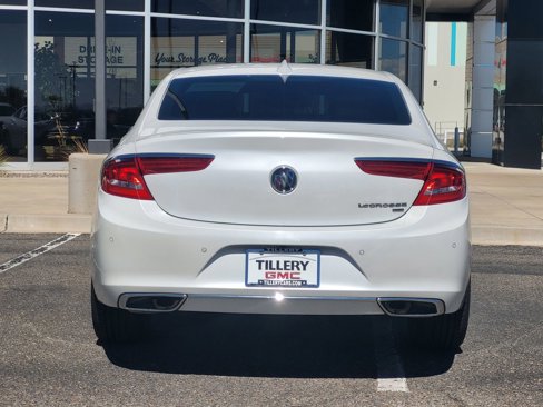 Used 2019 Buick LaCrosse Avenir w/ Driver Confidence Package II image 6