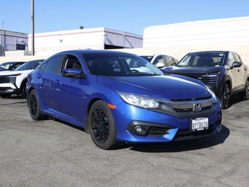 Used 2017 Honda Civic EX-T image 2
