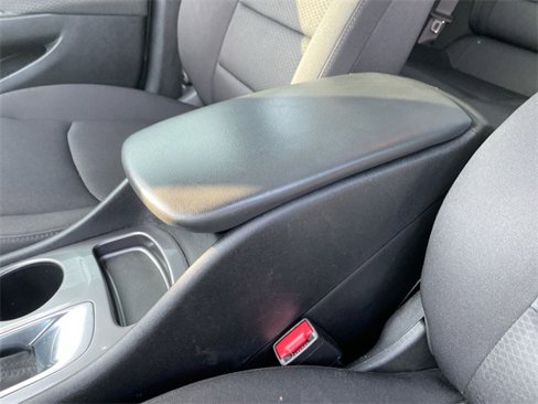 Used 2020 Chevrolet Malibu LS image 22
