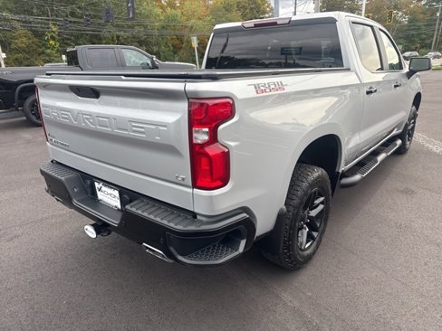 Used 2019 Chevrolet Silverado 1500 LT Trail Boss w/ Convenience Package image 5