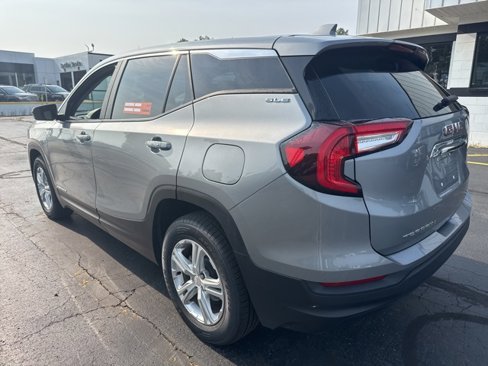 Certified 2024 GMC Terrain SLE image 6
