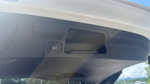 Used 2019 GMC Acadia SLT image 30