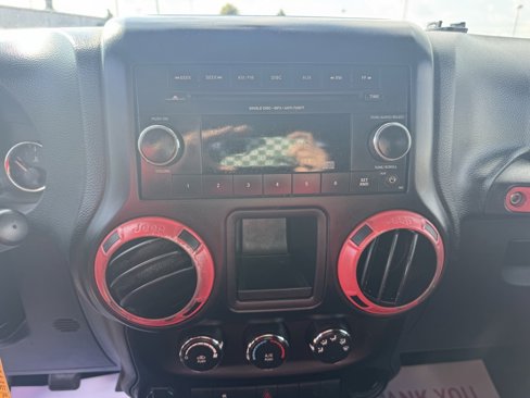 Used 2014 Jeep Wrangler Sport image 21