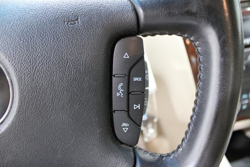 Used 2011 Chevrolet Impala LTZ image 12