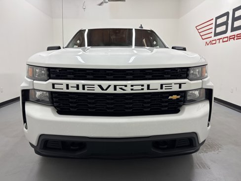 Used 2021 Chevrolet Silverado 1500 Custom w/ Safety Confidence Package image 4