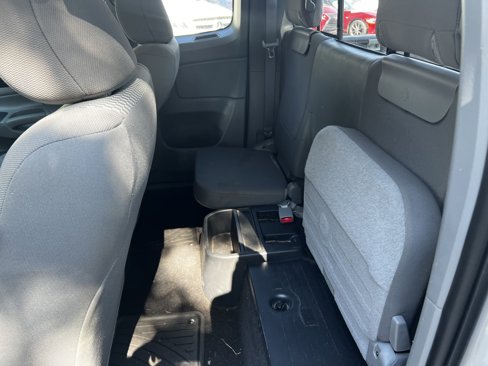 Used 2013 Toyota Tacoma 2WD Access Cab image 35