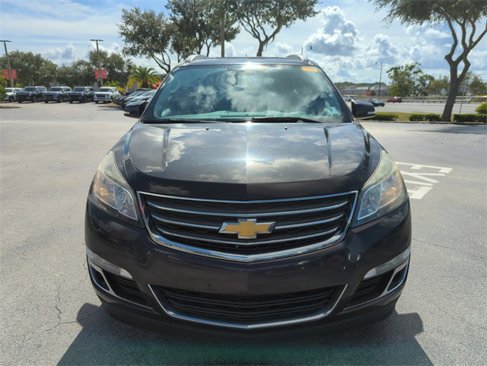Used 2017 Chevrolet Traverse LT w/ Style and Technology Package image 11