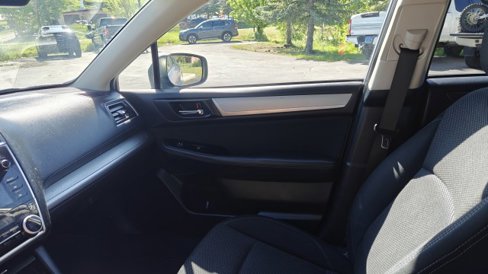 Used 2018 Subaru Outback 2.5i Premium image 29