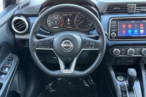 Used 2023 Nissan Versa SV image 16