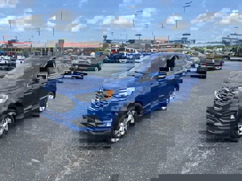 Used 2022 Ford Edge Titanium image 1