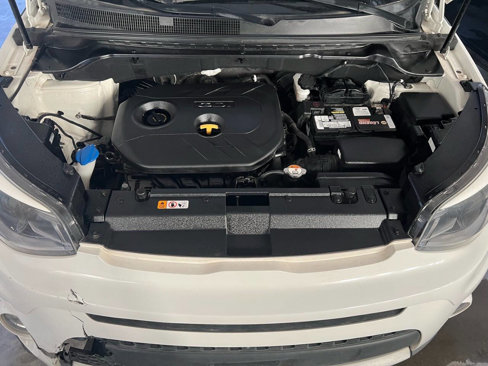 Used 2019 Kia Soul + image 16