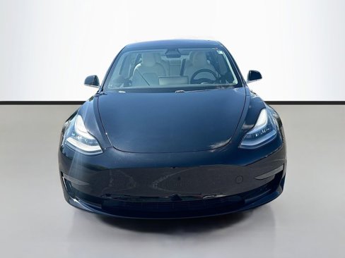 Used 2019 Tesla Model 3 image 2