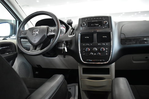 Used 2012 Dodge Grand Caravan SE image 18