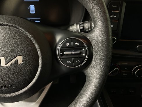 Used 2023 Kia Soul LX image 25