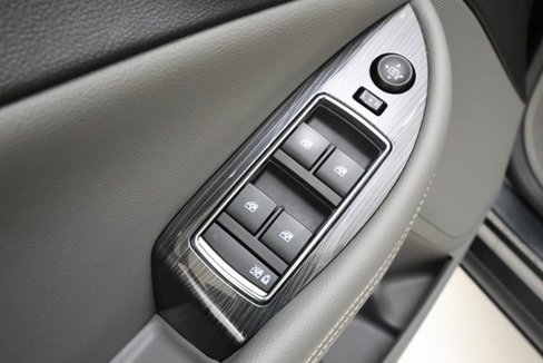 Used 2019 Chevrolet Impala LT image 9