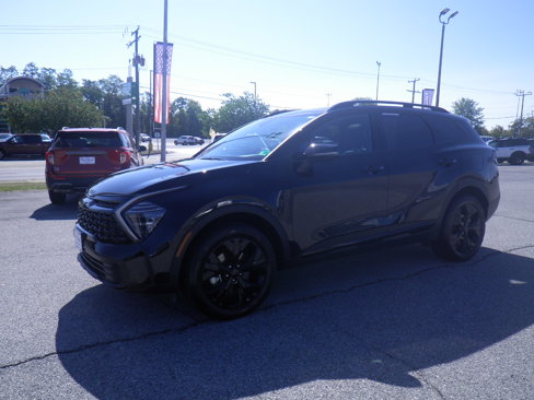 Used 2025 Kia Sportage X-Line w/ Premium Package image 3