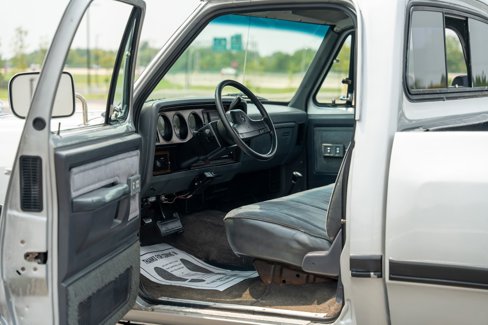 Used 1991 Dodge D/W Truck 350 image 34