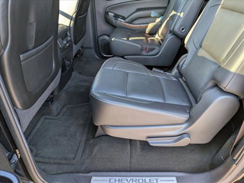 Used 2016 Chevrolet Suburban LTZ image 19