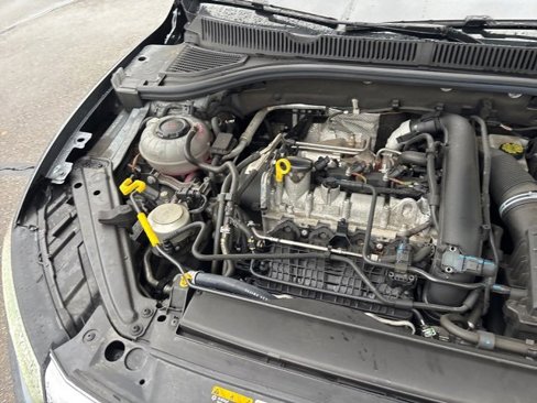 Used 2021 Volkswagen Jetta R-Line w/ R-Line Cold Weather Package image 15