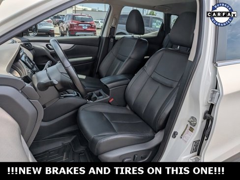 Used 2020 Nissan Rogue Sport SL image 12