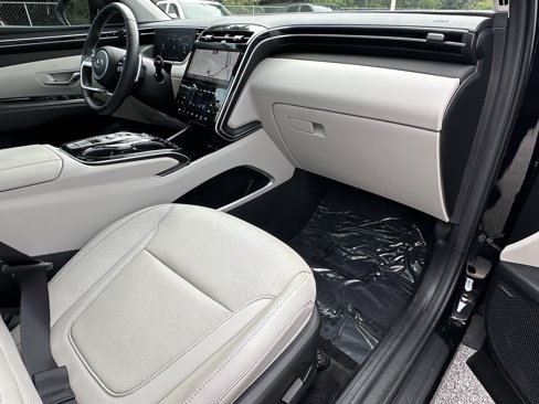 Used 2022 Hyundai Tucson Limited image 41