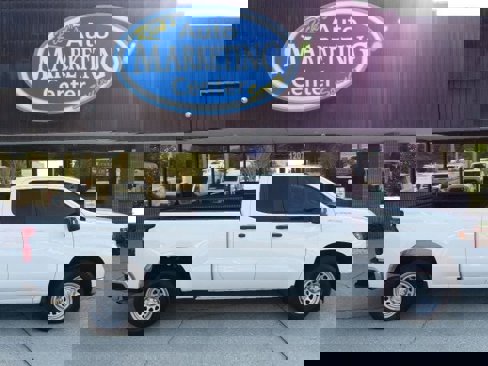 Used 2022 Chevrolet Silverado 1500 W/T w/ WT Value Package image 4