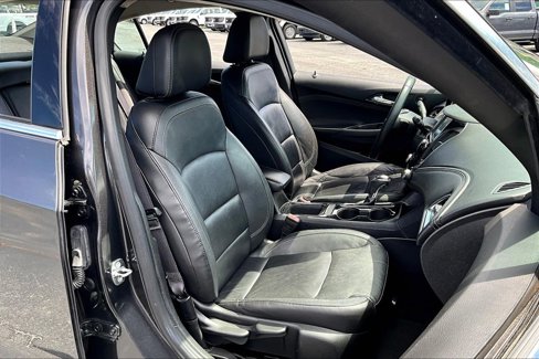 Used 2017 Chevrolet Cruze Premier image 7