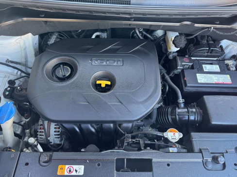 Used 2017 Kia Soul + image 8