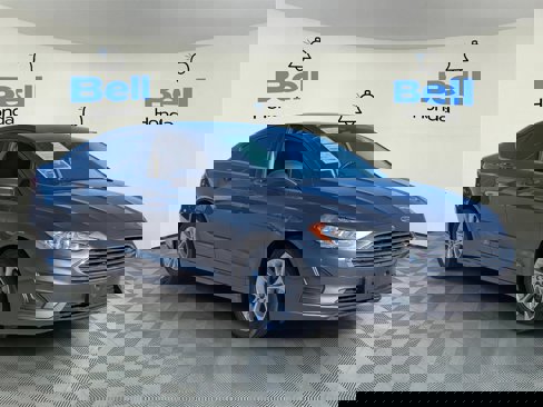 Used 2020 Ford Fusion SE image 6