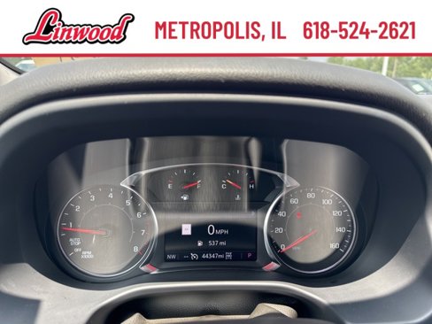 Used 2023 GMC Acadia SLT image 25