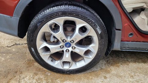 Used 2014 Ford Escape Titanium image 21